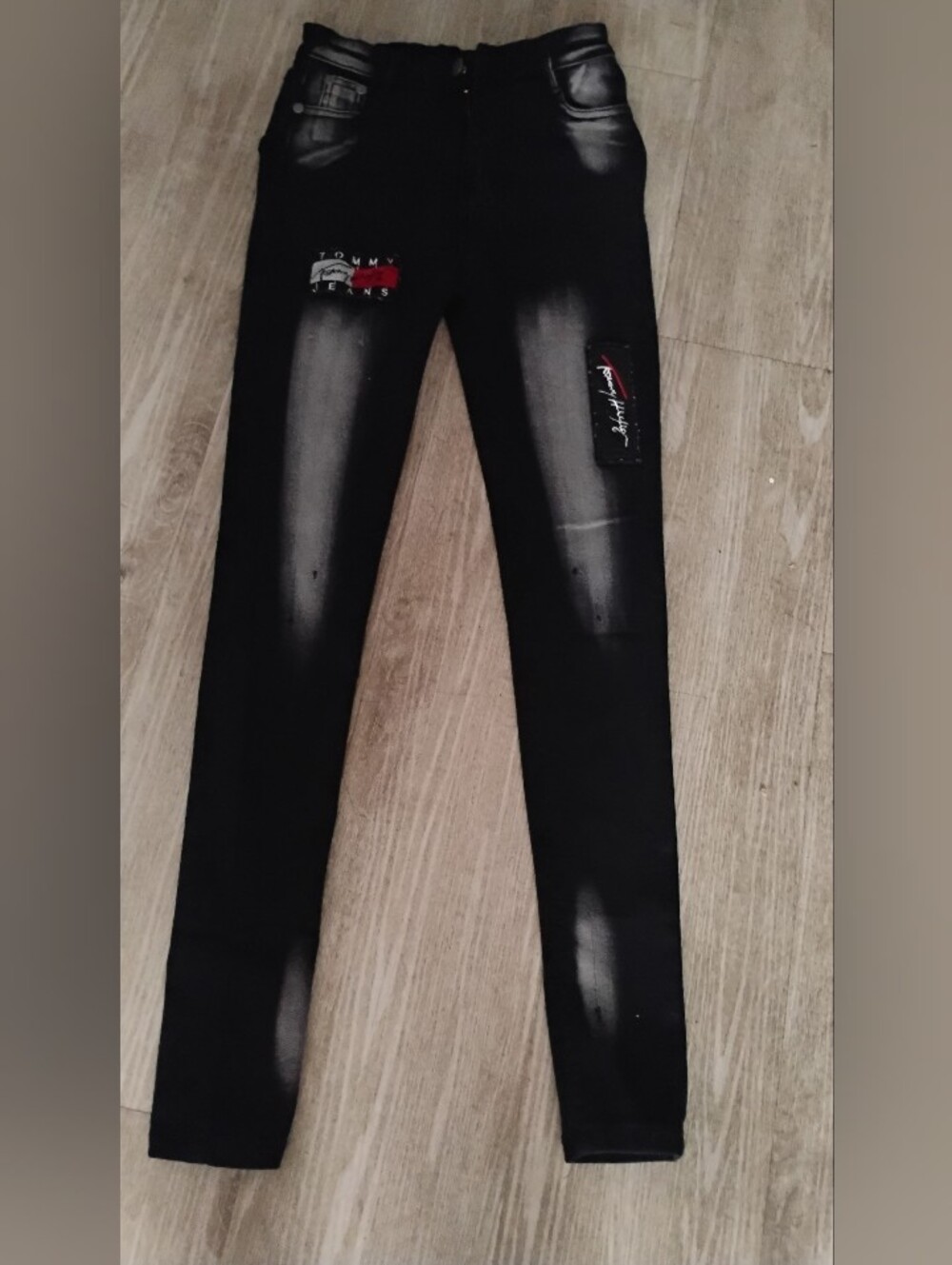 Tommy Hilfiger Black Skinny Jeans with Branded Patch and Washed Panels